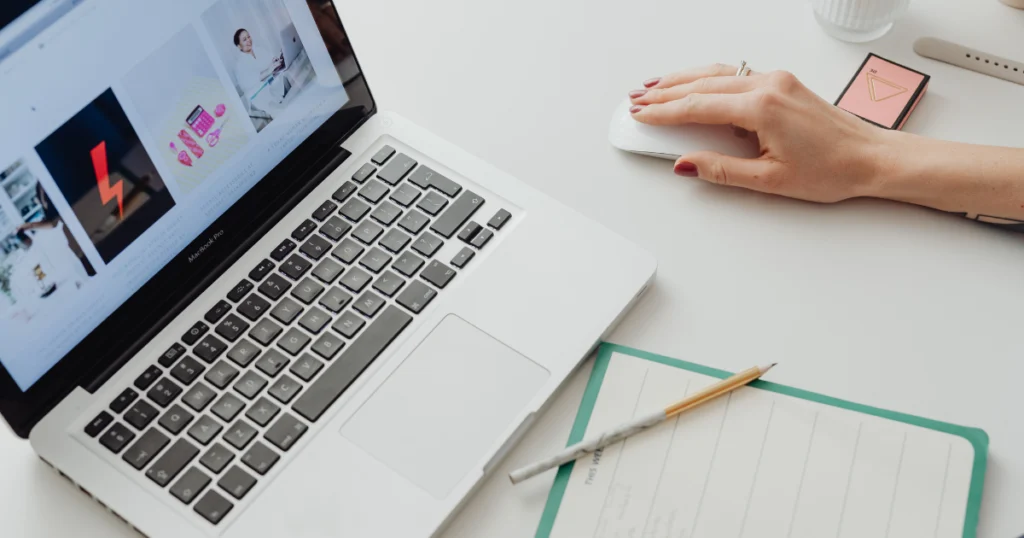 benefits of custom-built ecommerce store