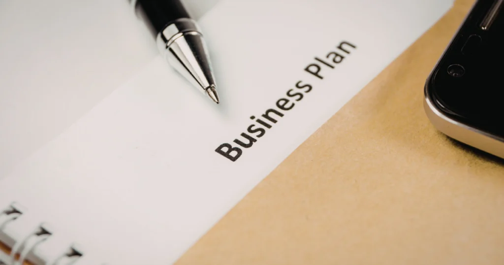 how to start an online fashion business